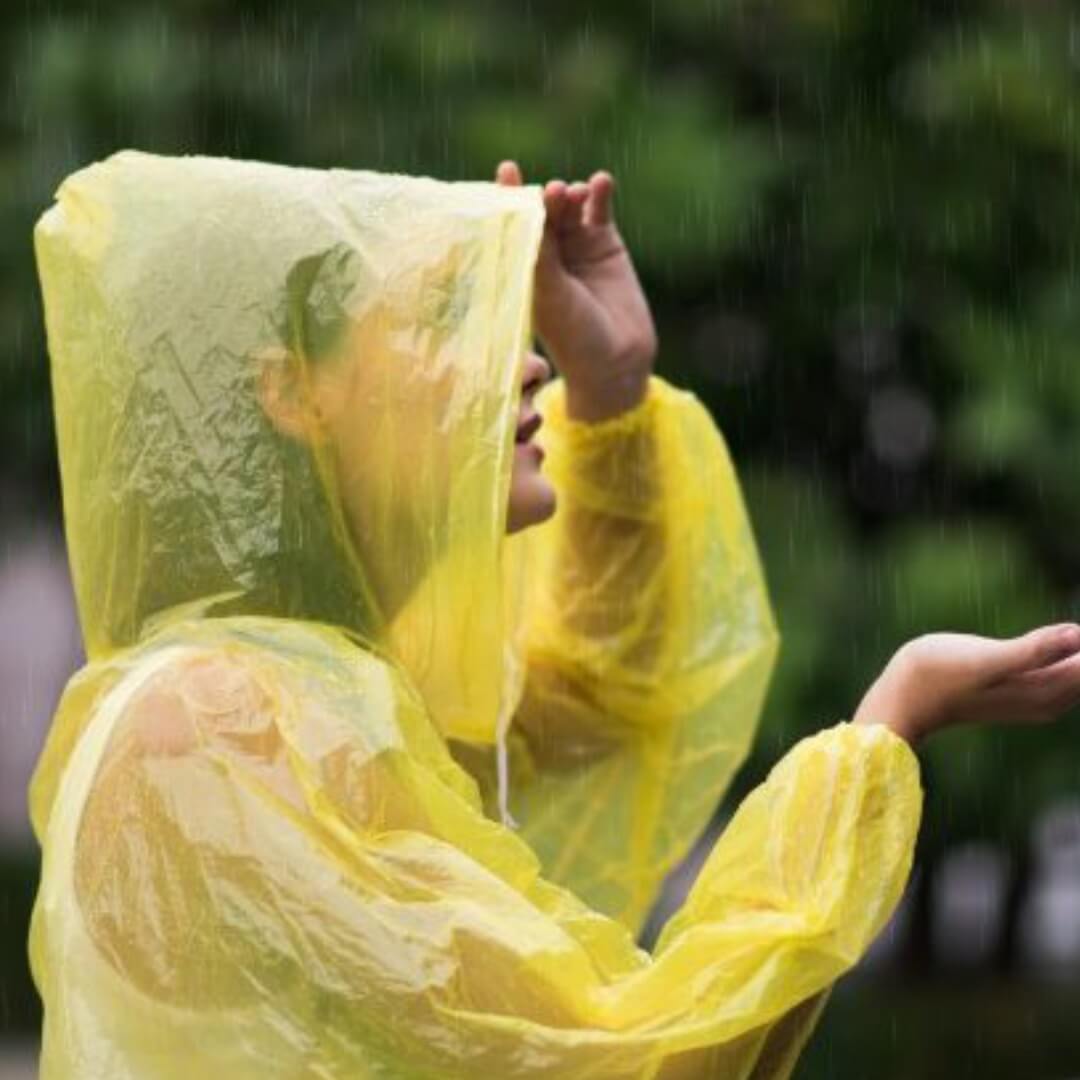 1623995652_Raincard-Pocket-Raincoat-06