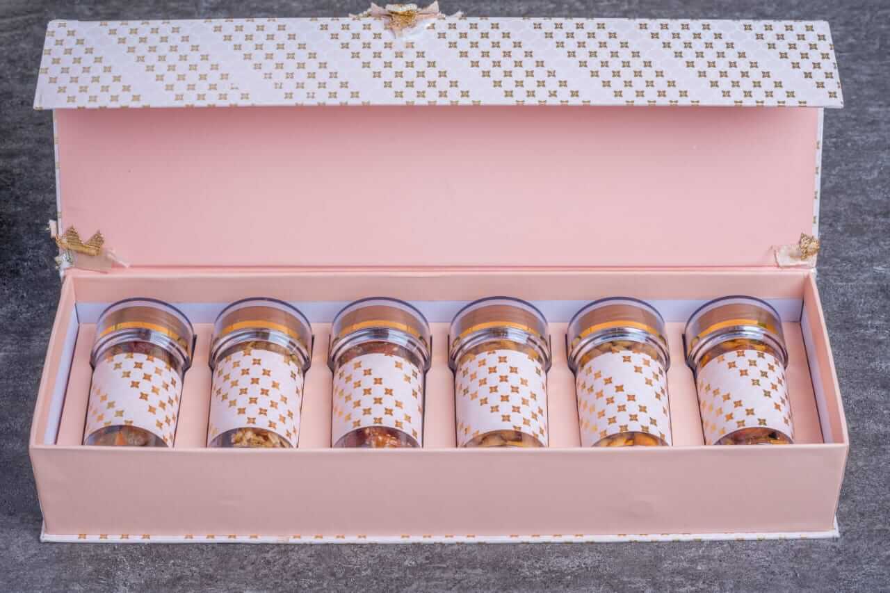 1633520646_Diwali-Gifts-For-Clients-7-02