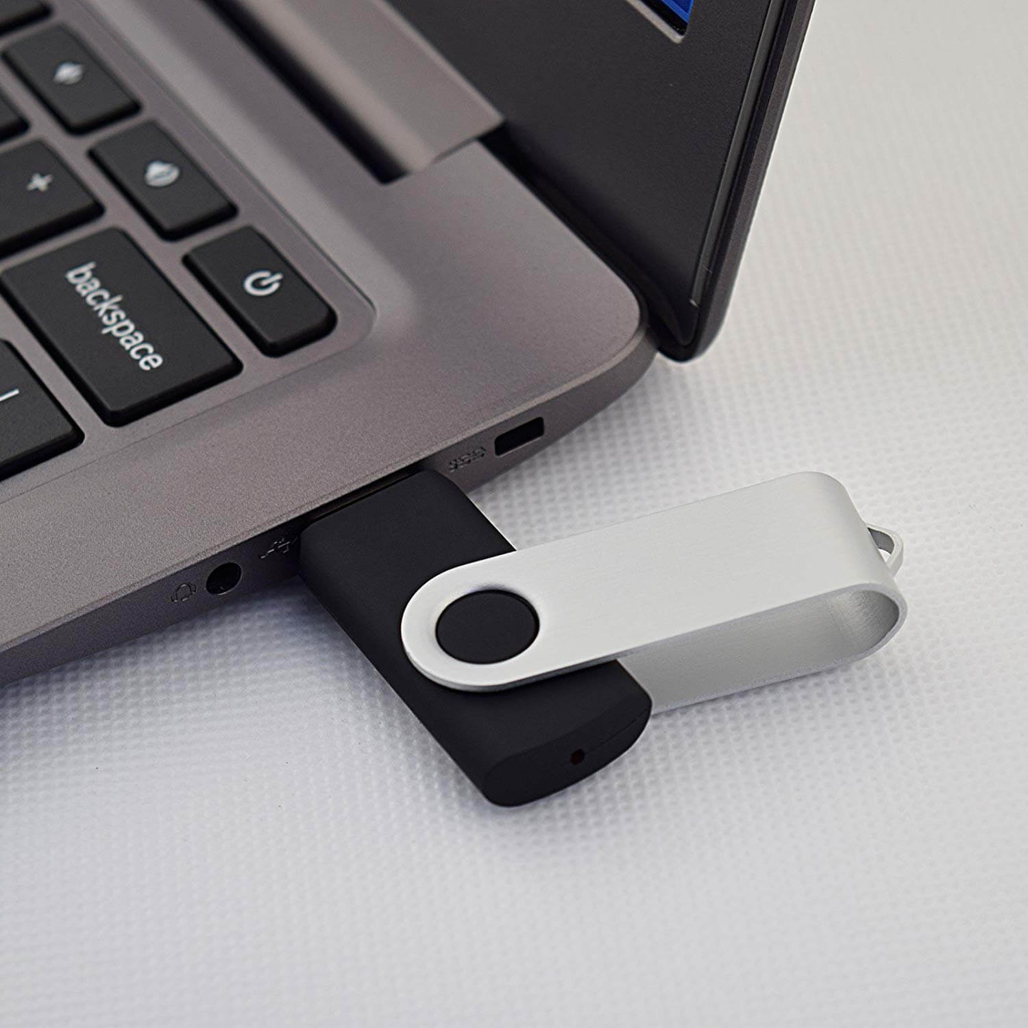 1647243634_3.0-Swivel-USB-Pendrive-04